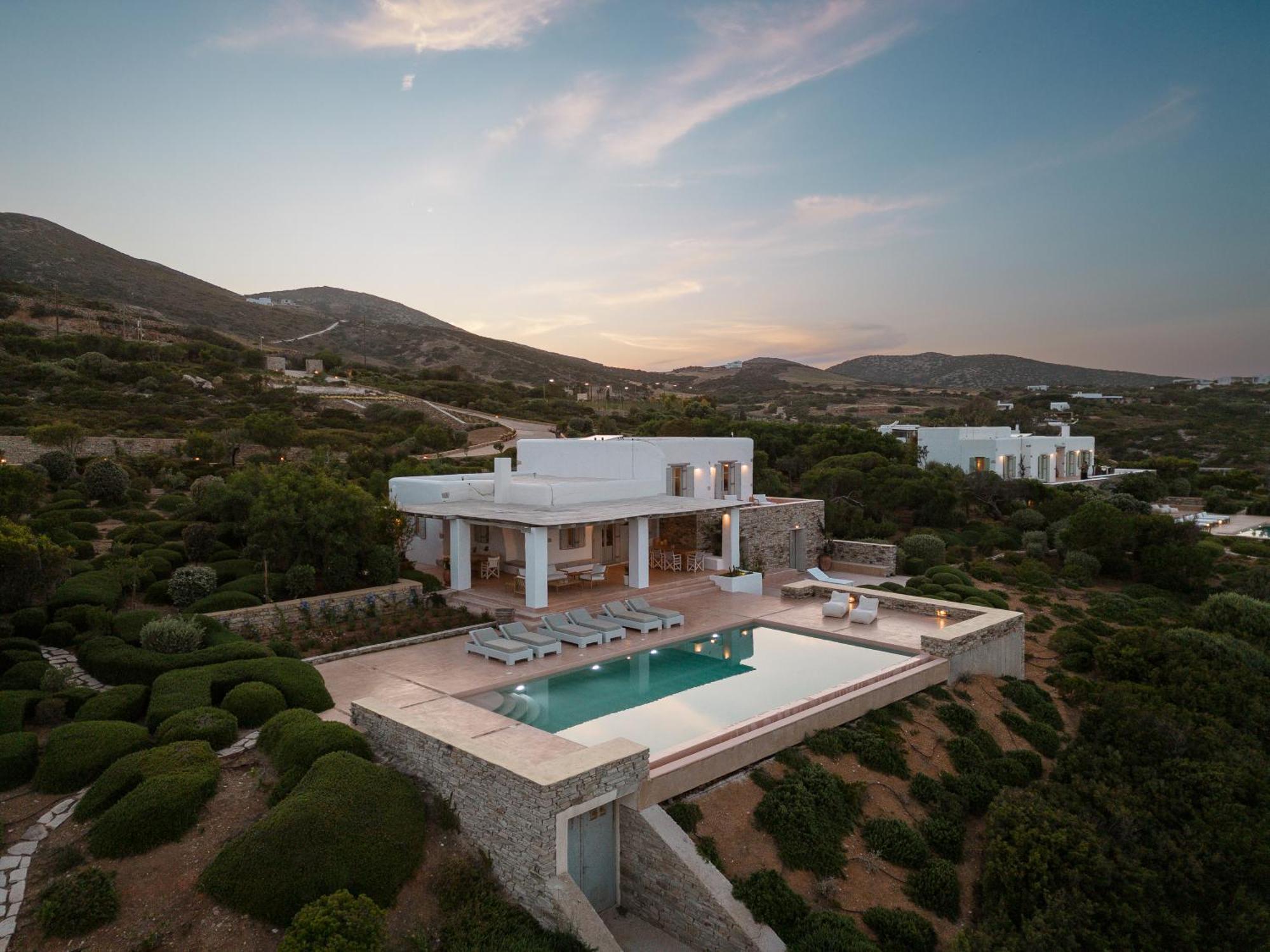 The Palm Trees Villa - Prive Beach Access, Private Tennis/Basketball Court Antiparos Exterior photo